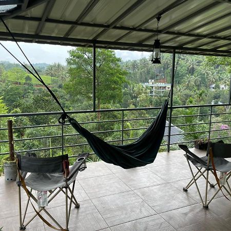 Vythiri Hill Palace Villa Esterno foto